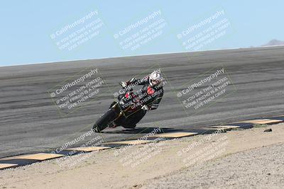 media/Oct-13-2025-Moto Forza (Mon) [[a66d839500]]/3-B Group/Session 2 (Bowl)/